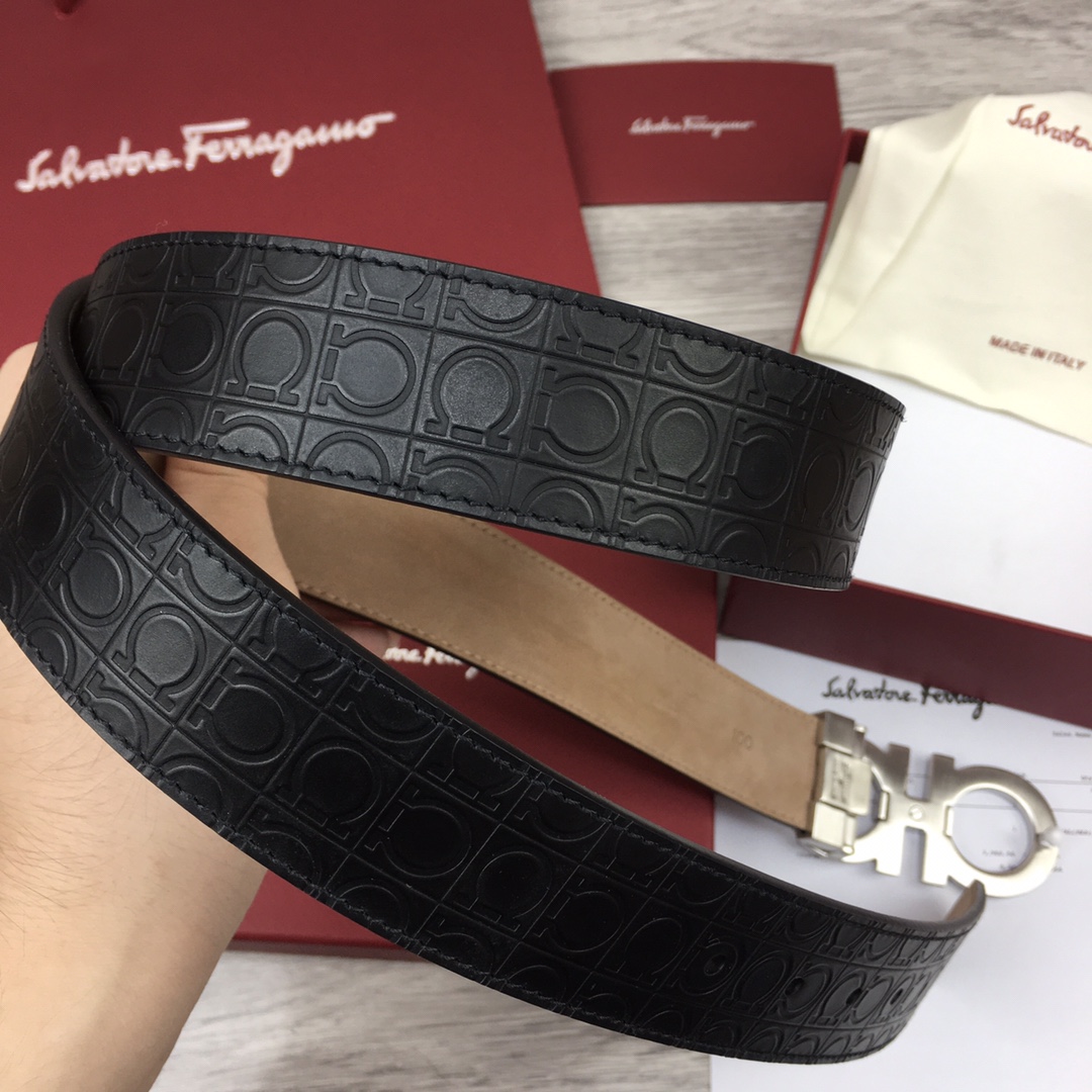 Salvatore Ferragamo Belt in Black