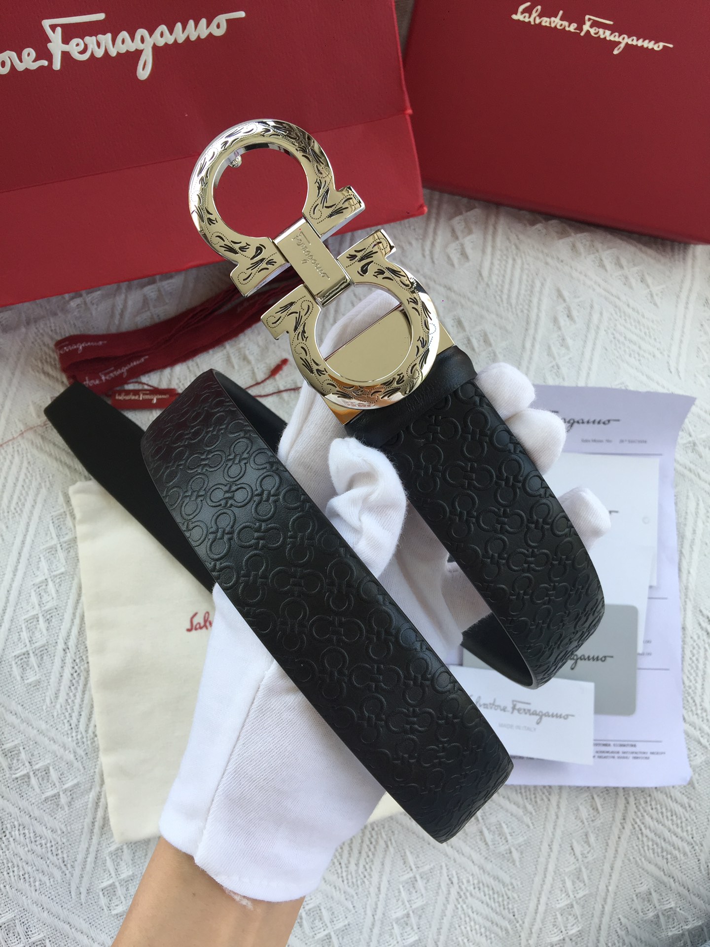 Salvatore Ferragamo Belt in Black