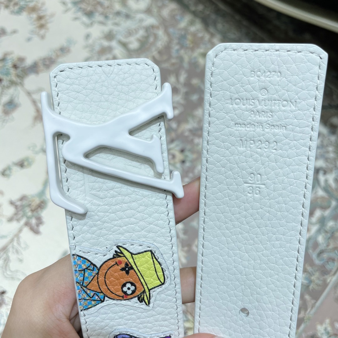 Louis Vuitton Belt in White