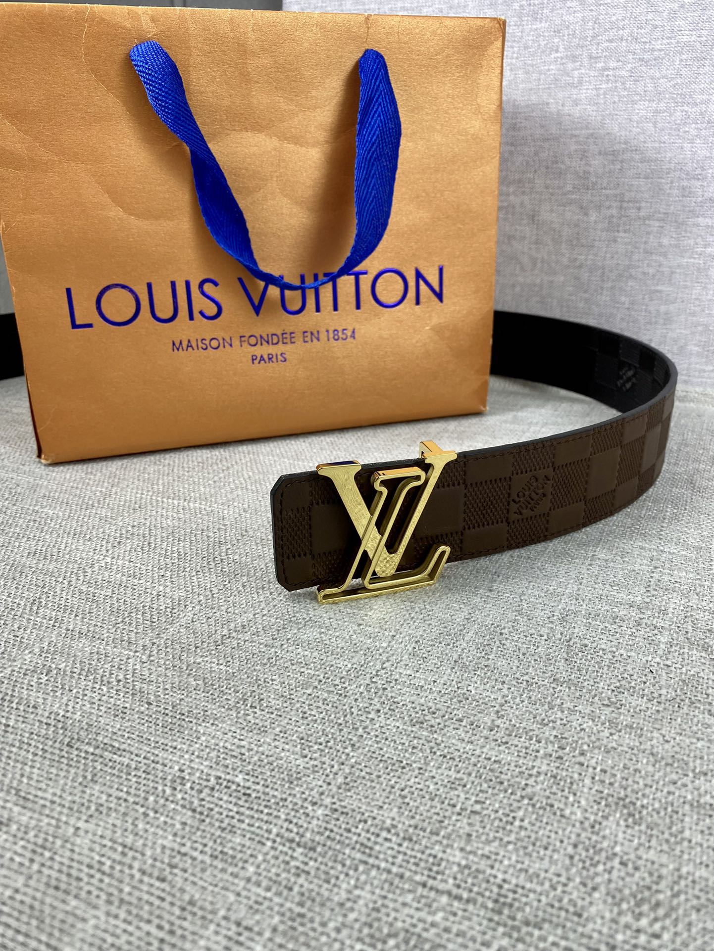 Louis Vuitton Belt in Brown