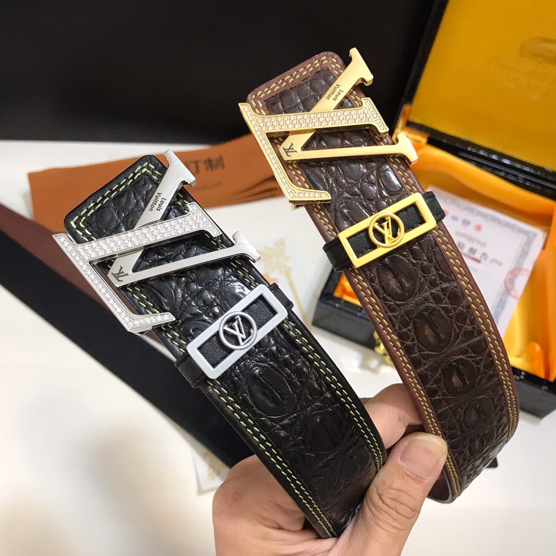 Louis Vuitton Belt in Brown