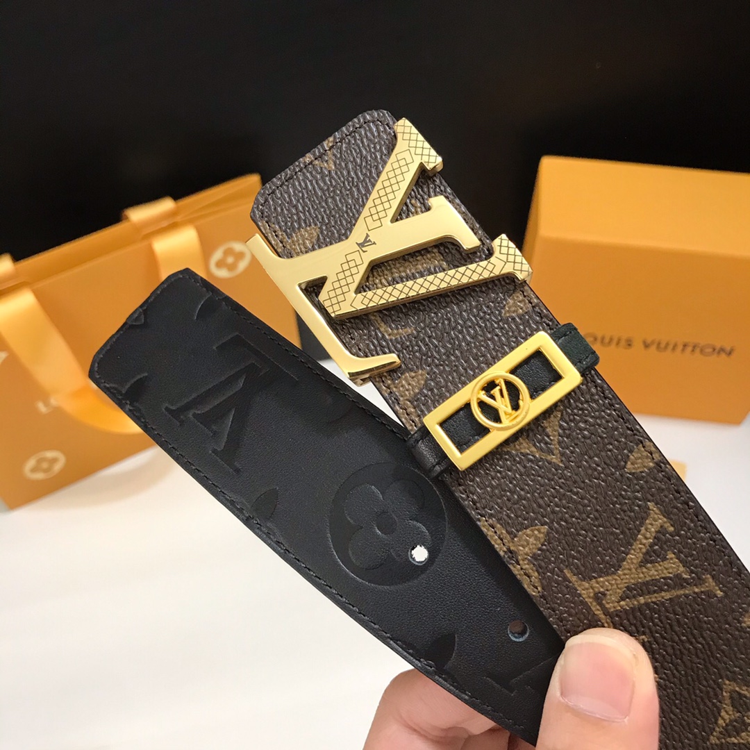 Louis Vuitton Belt in Brown