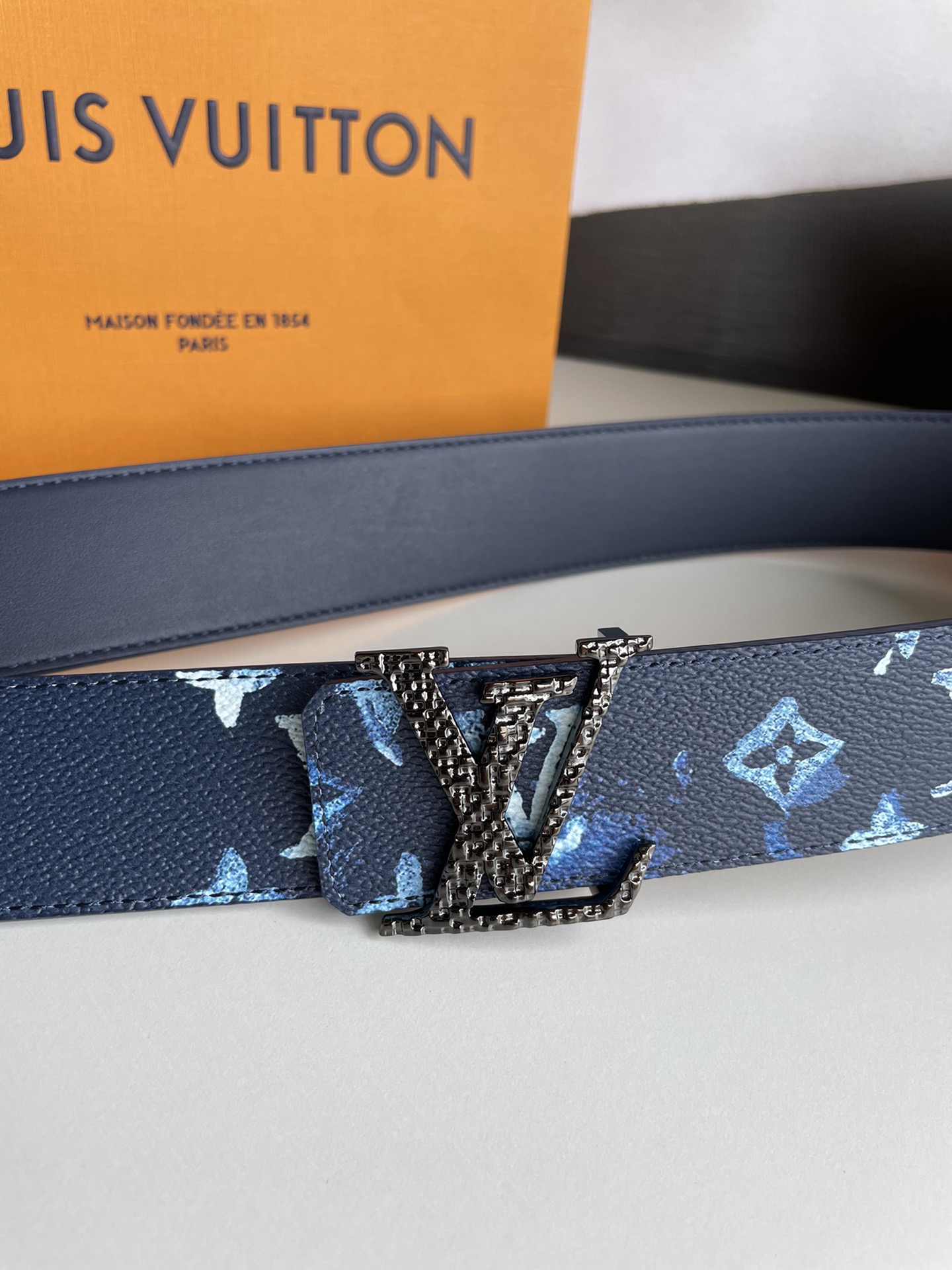 Louis Vuitton Belt in Blue