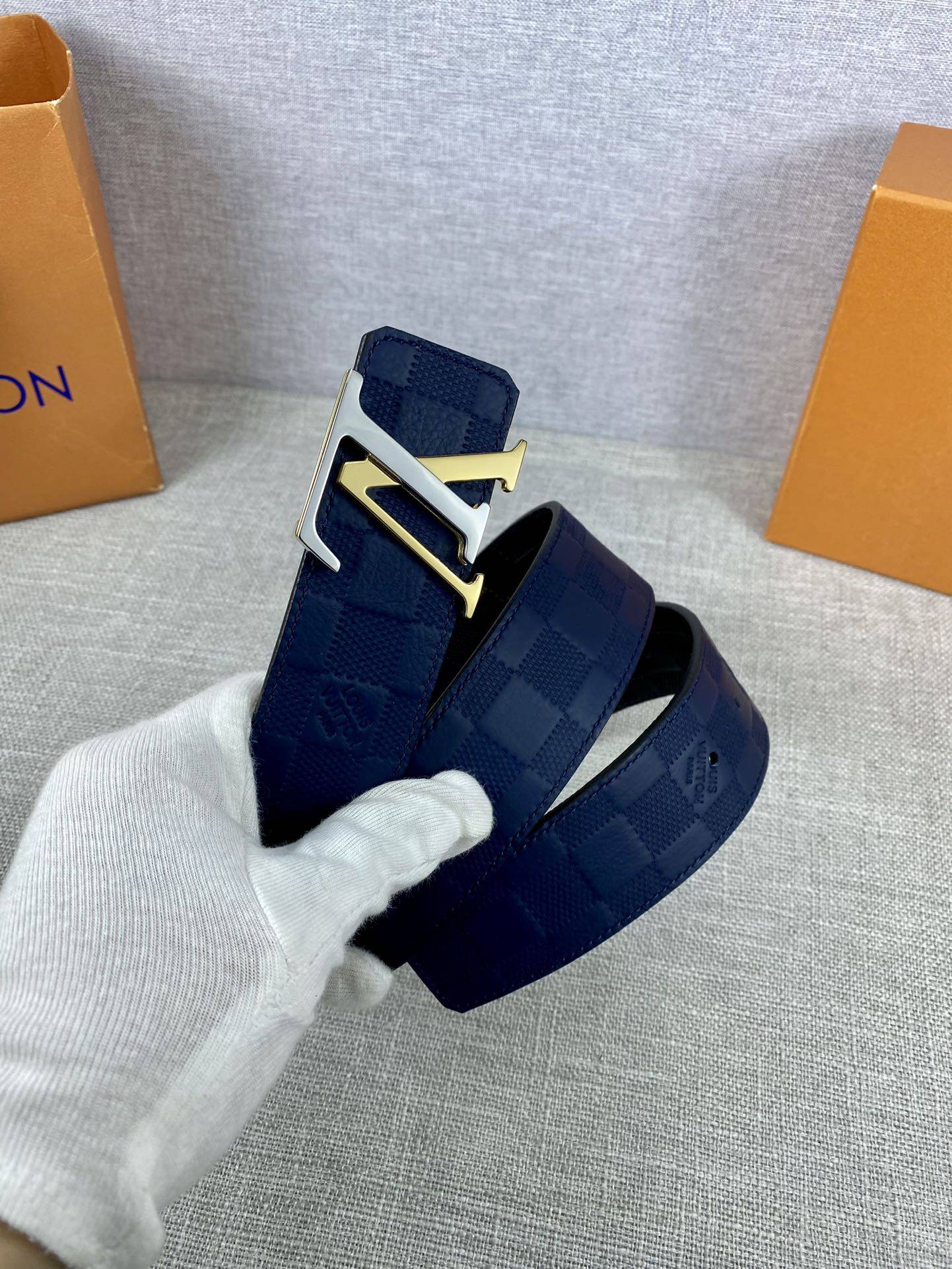 Louis Vuitton Belt in Blue