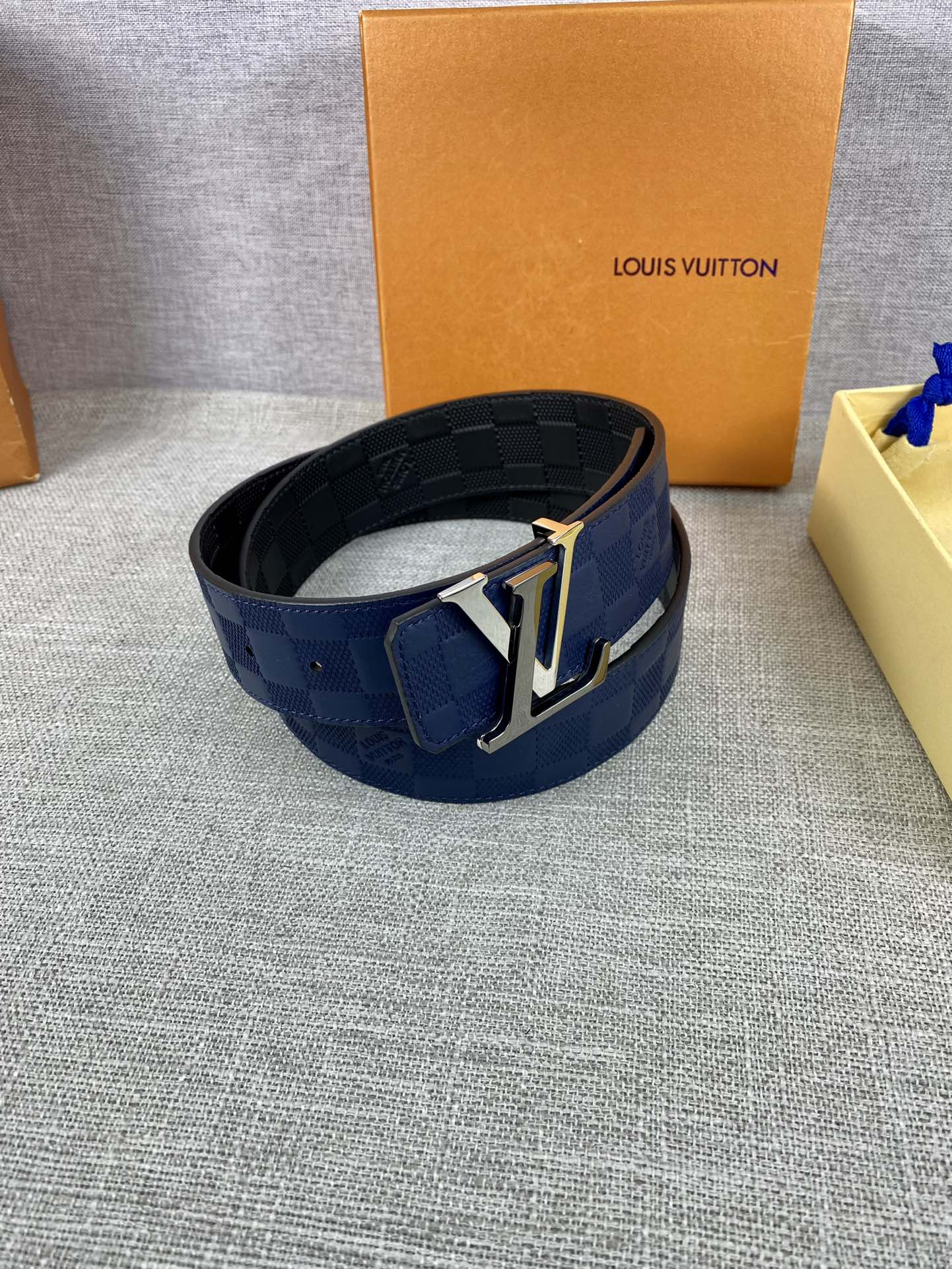 Louis Vuitton Belt in Blue