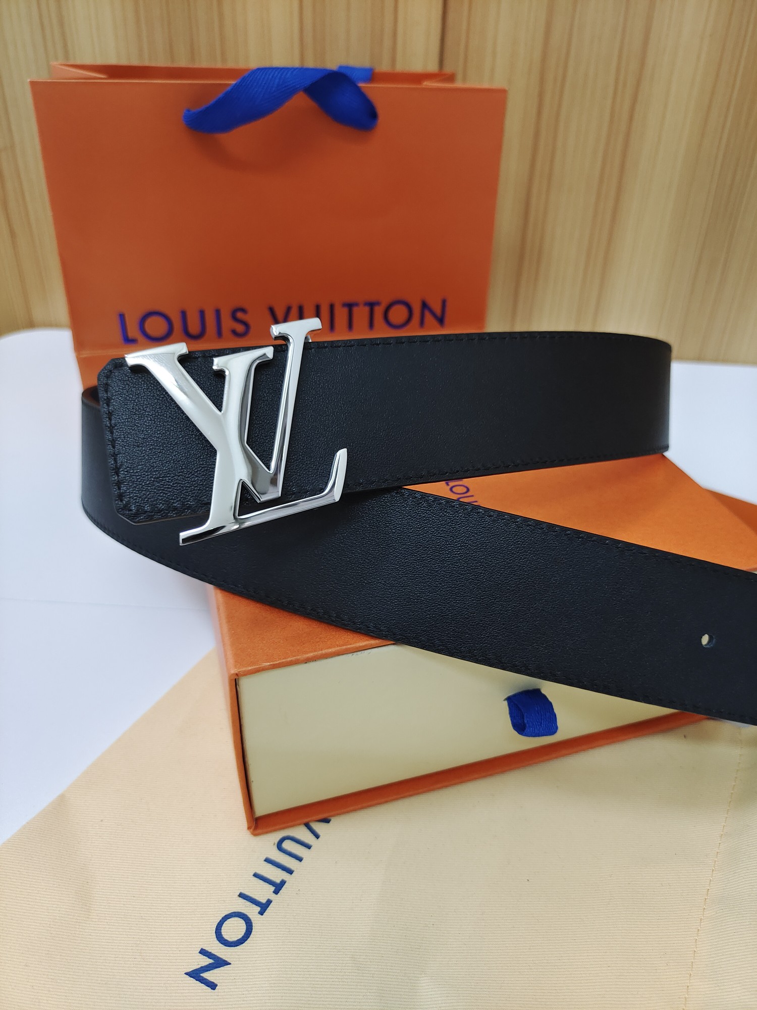 Louis Vuitton Belt in Blue