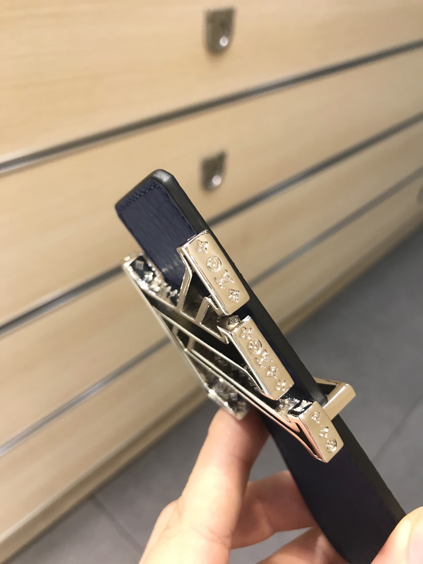 Louis Vuitton Belt in Black