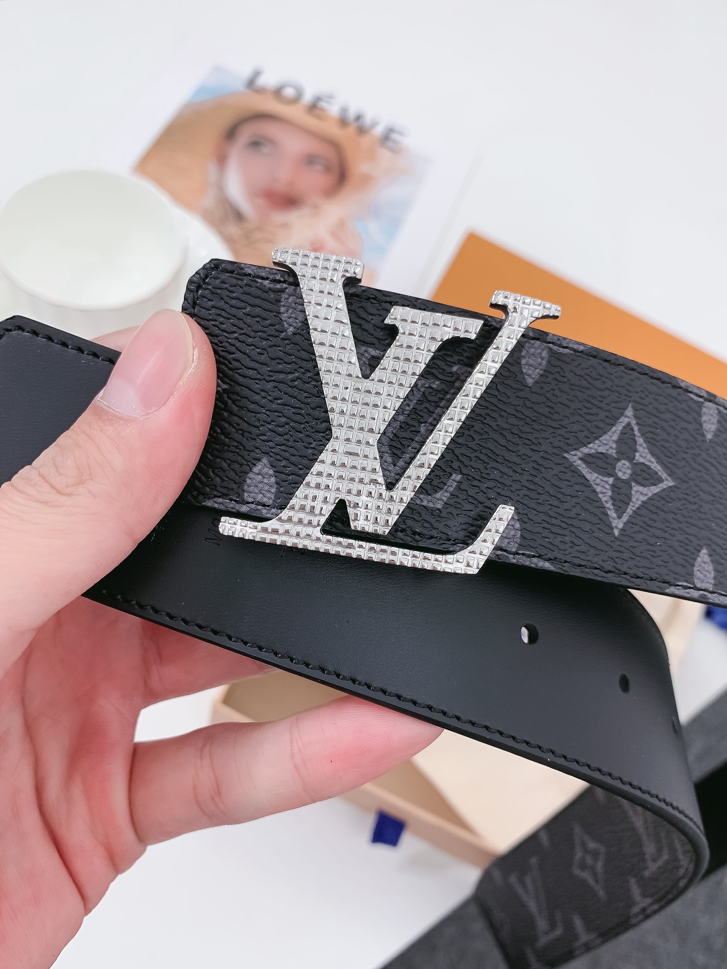 Louis Vuitton Belt in Black