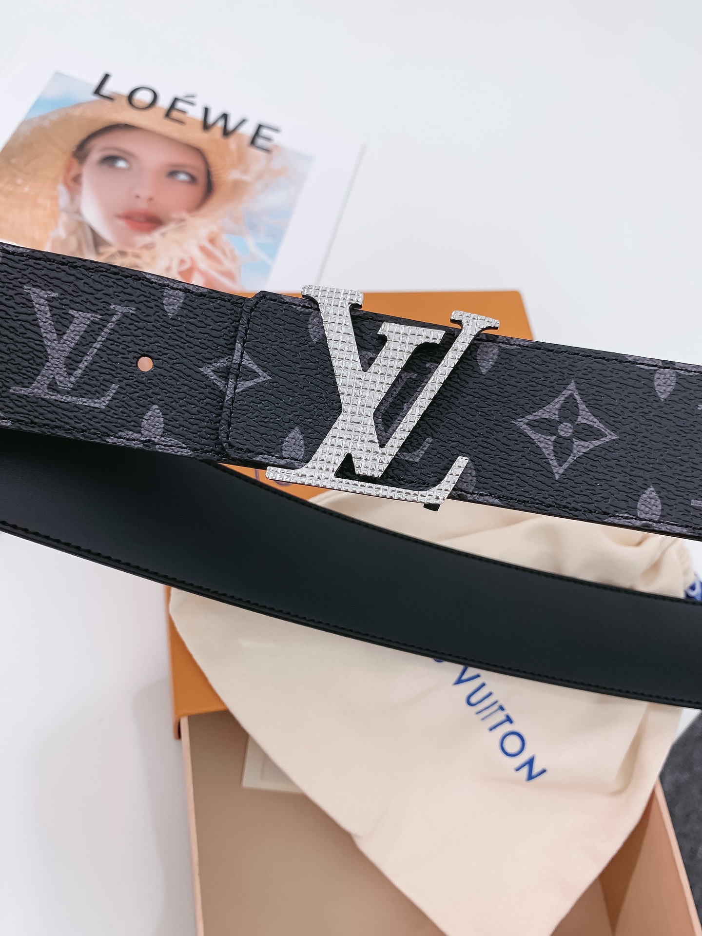 Louis Vuitton Belt in Black