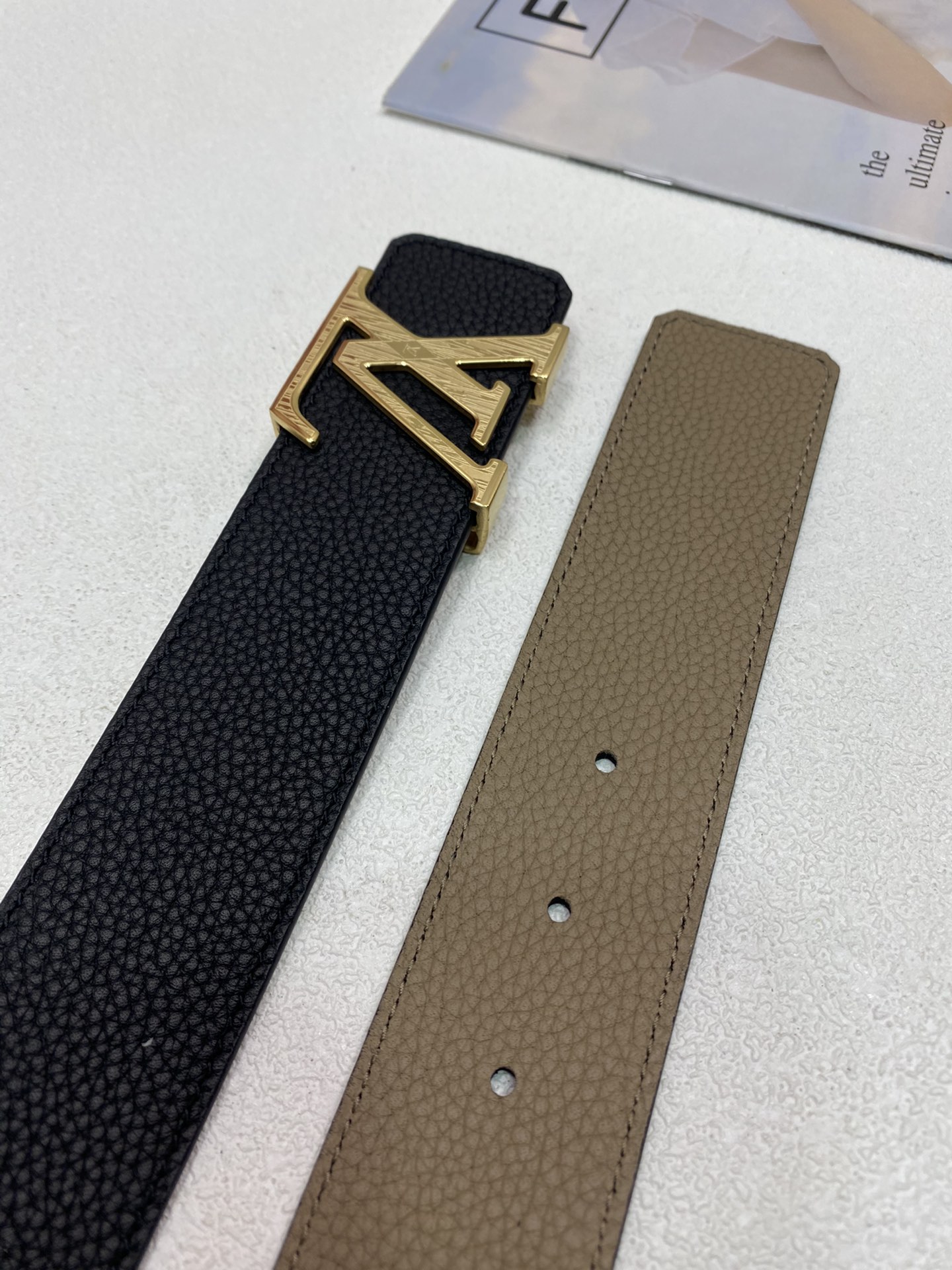 Louis Vuitton Belt in Black