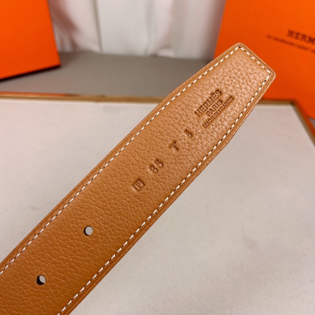 Hermes Belt in Coffee