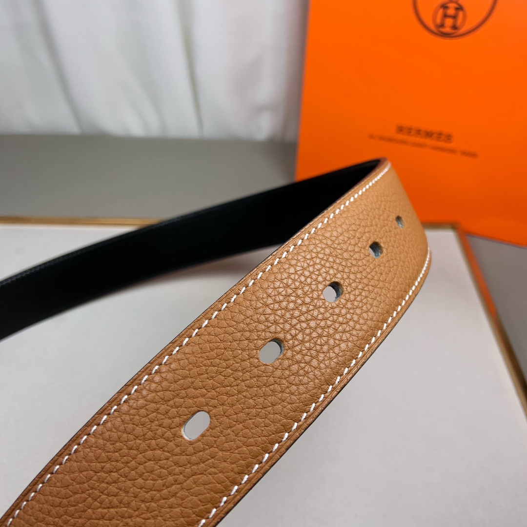 Hermes Belt in Coffee