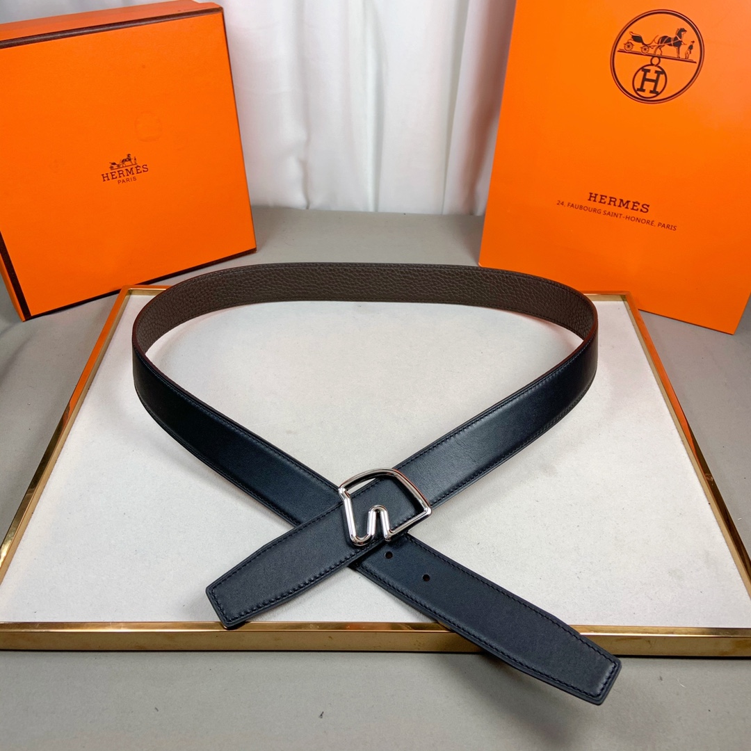 Hermes Belt in Black