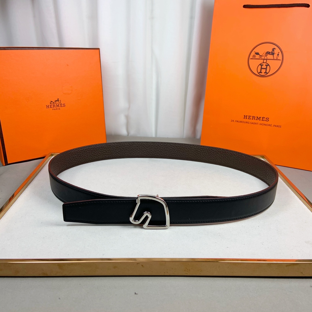 Hermes Belt in Black