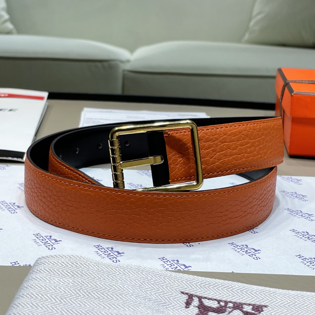 Hermes Belt in Black