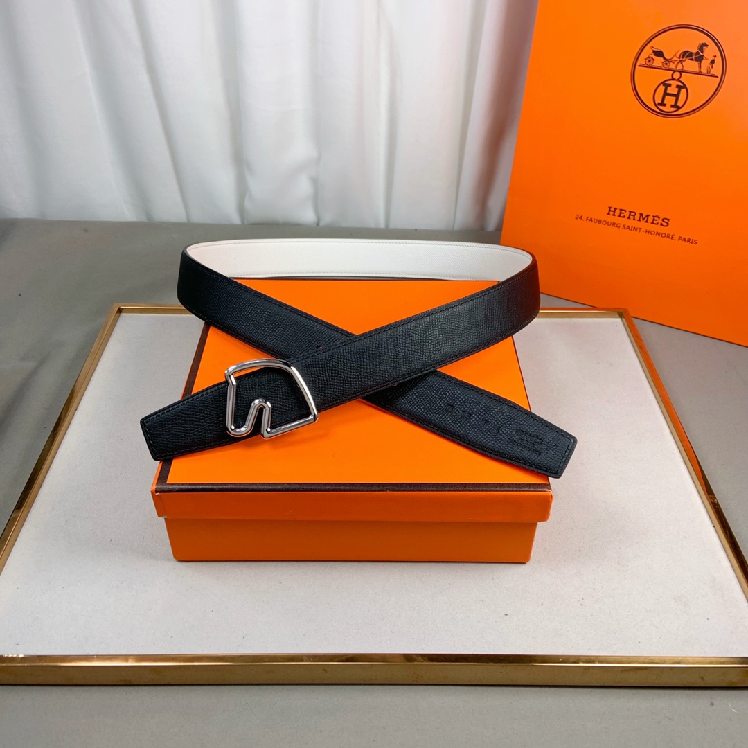 Hermes Belt in Black