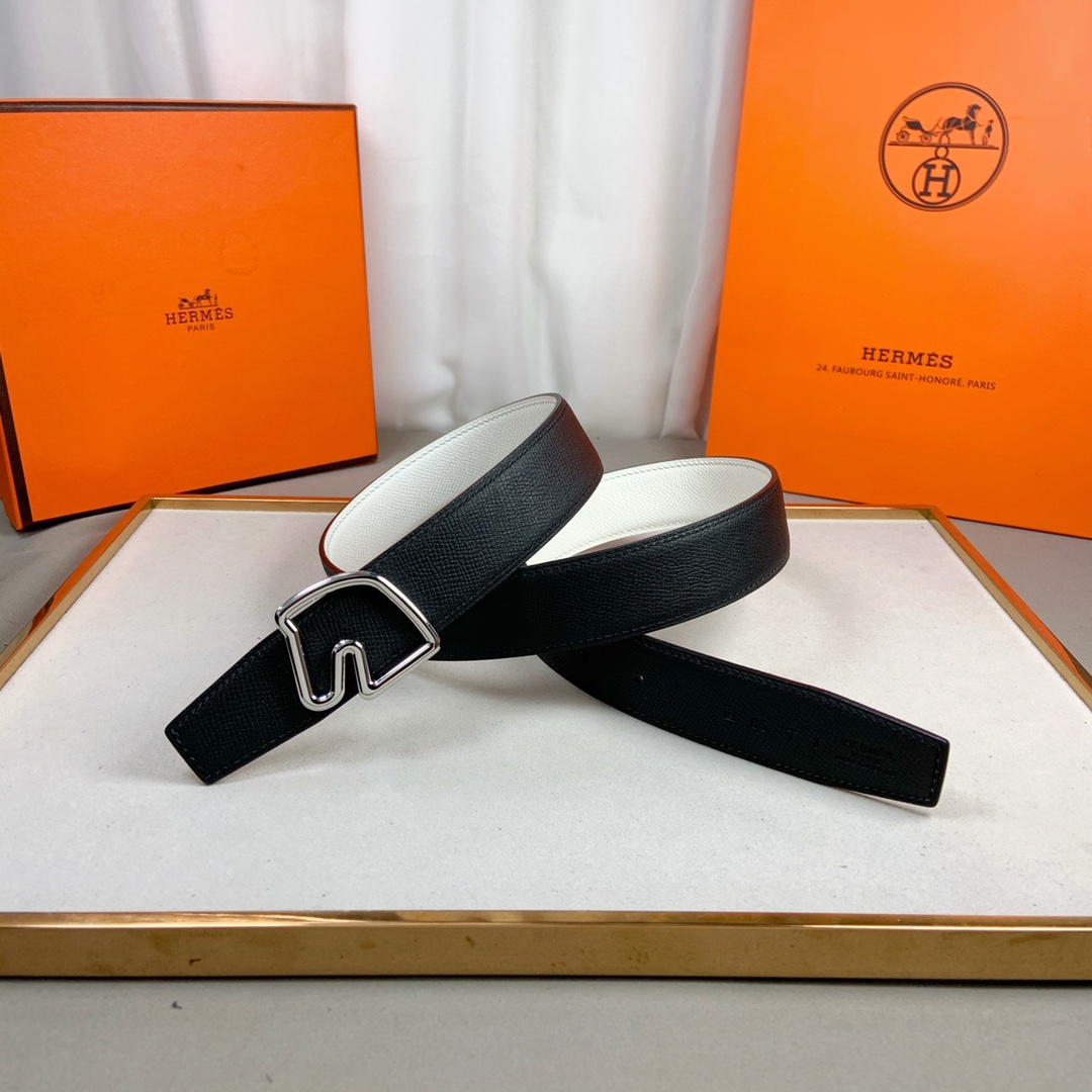 Hermes Belt in Black