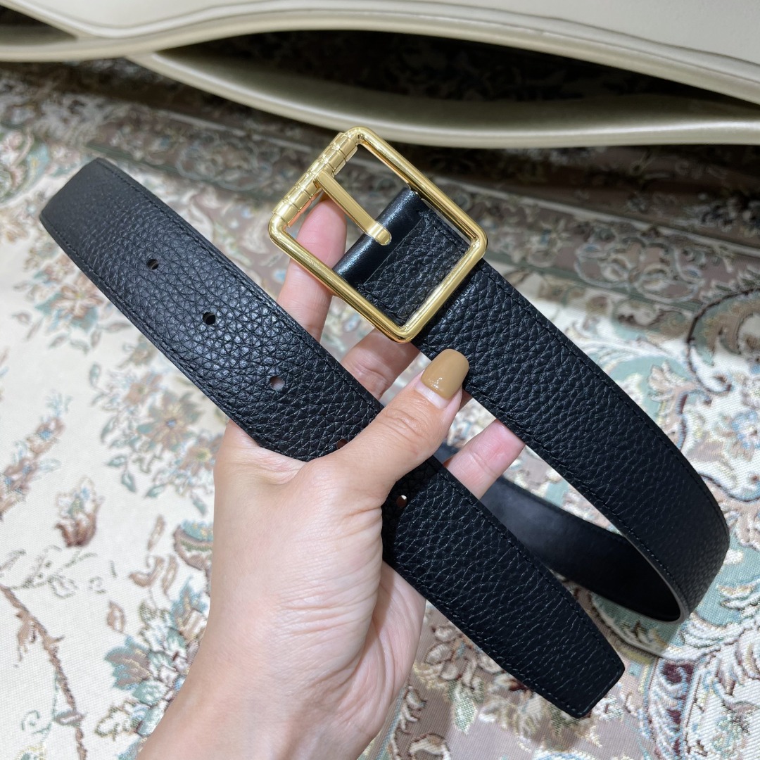 Hermes Belt in Black