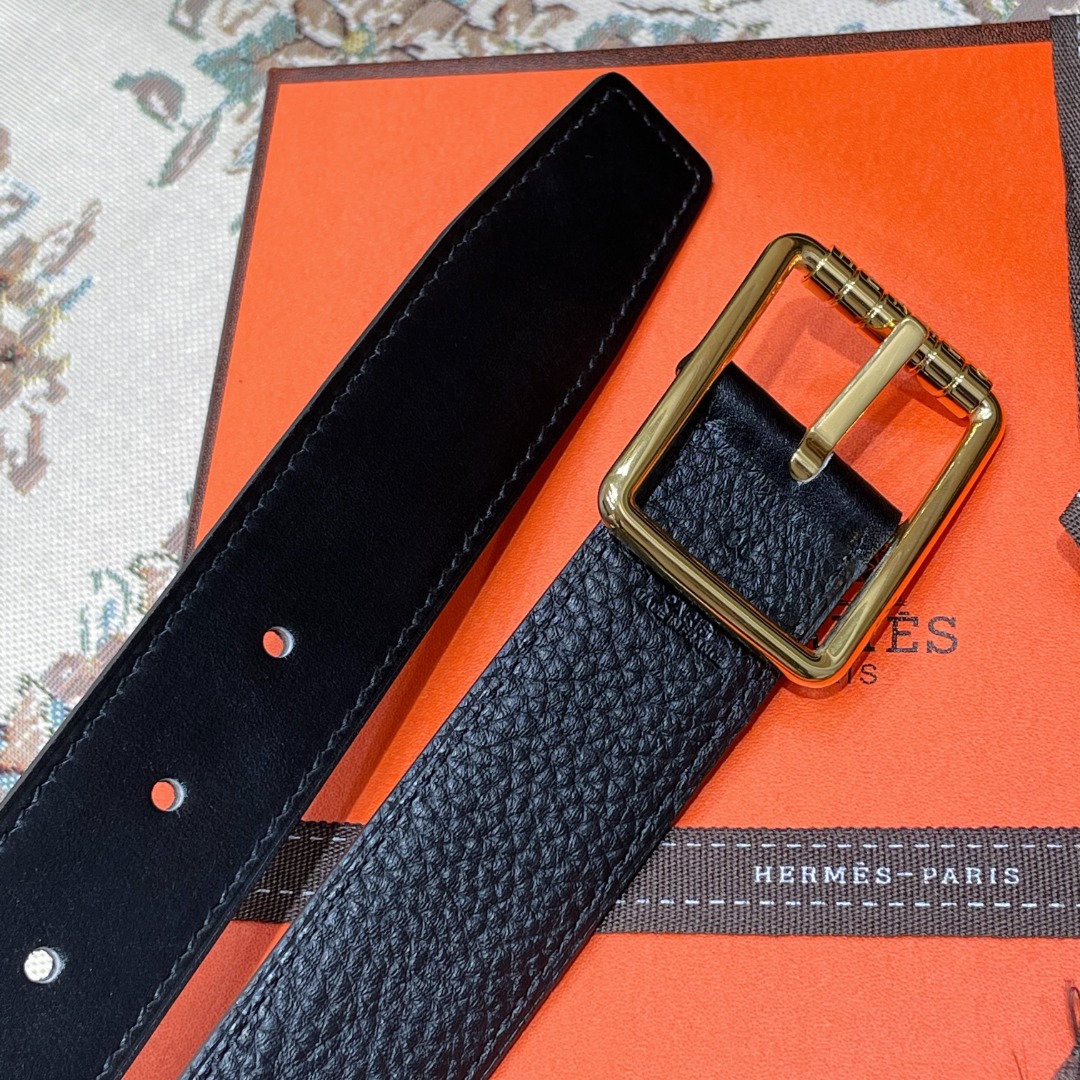 Hermes Belt in Black