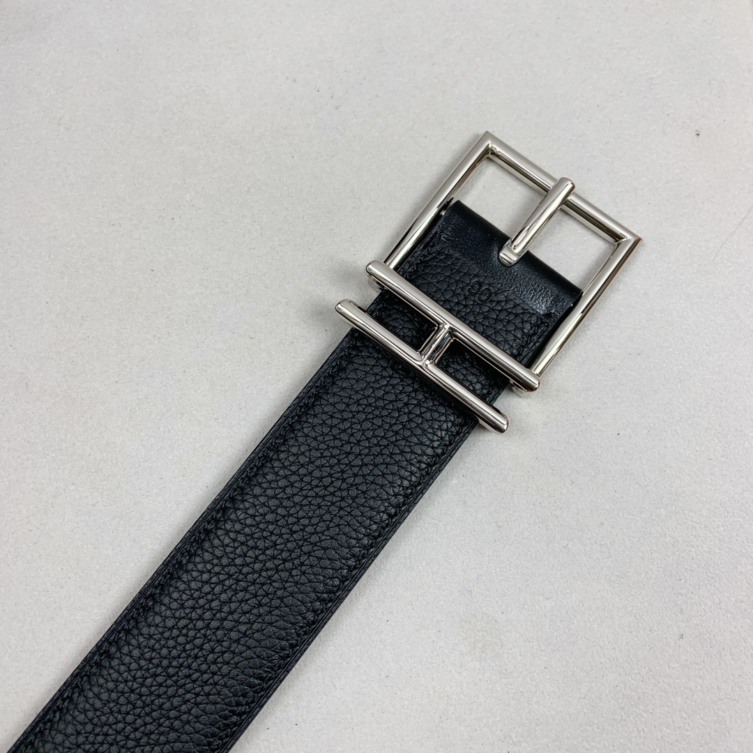 Hermes Belt in Black