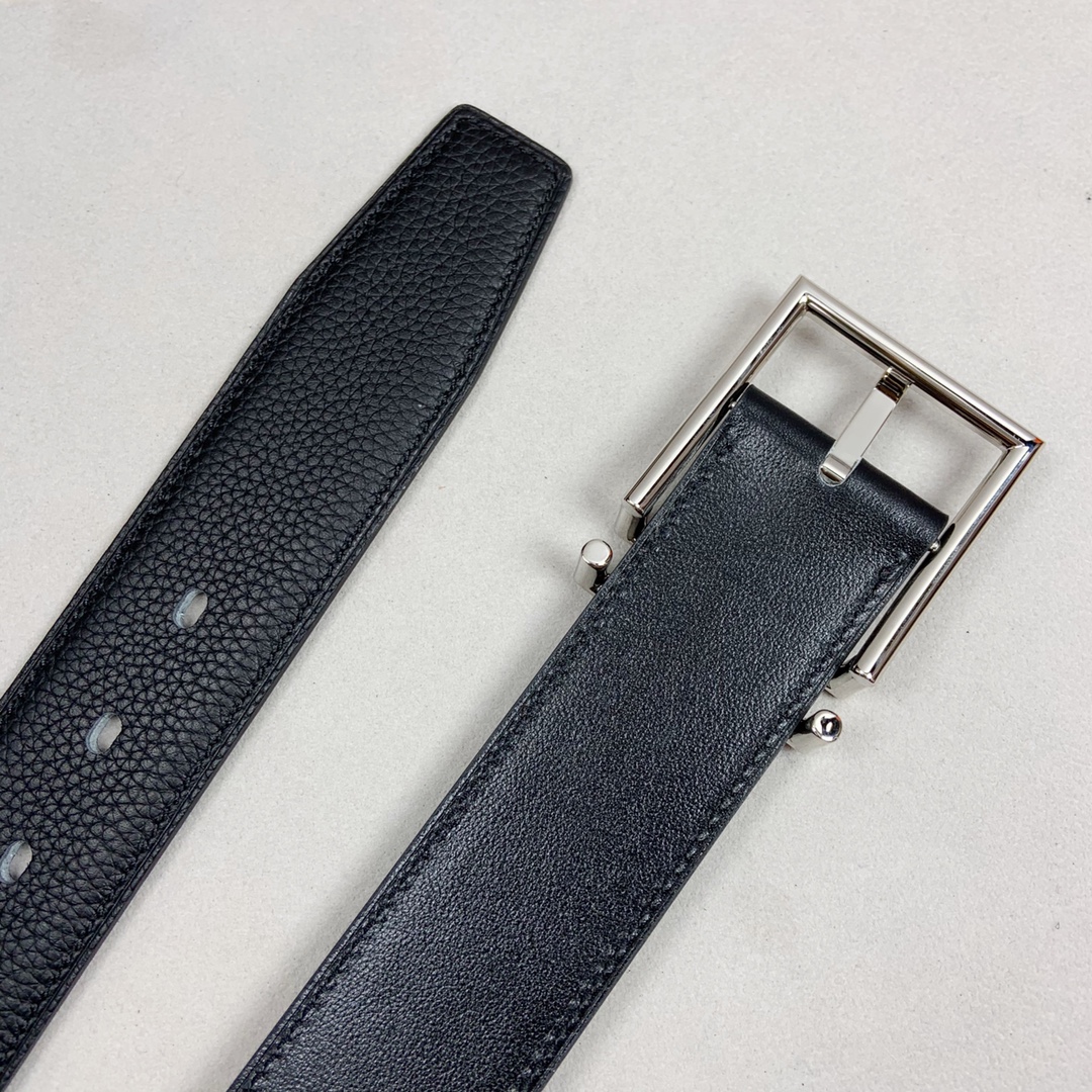 Hermes Belt in Black