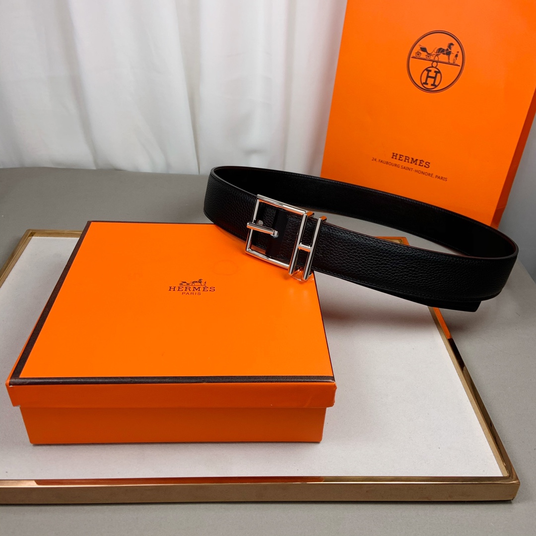 Hermes Belt in Black