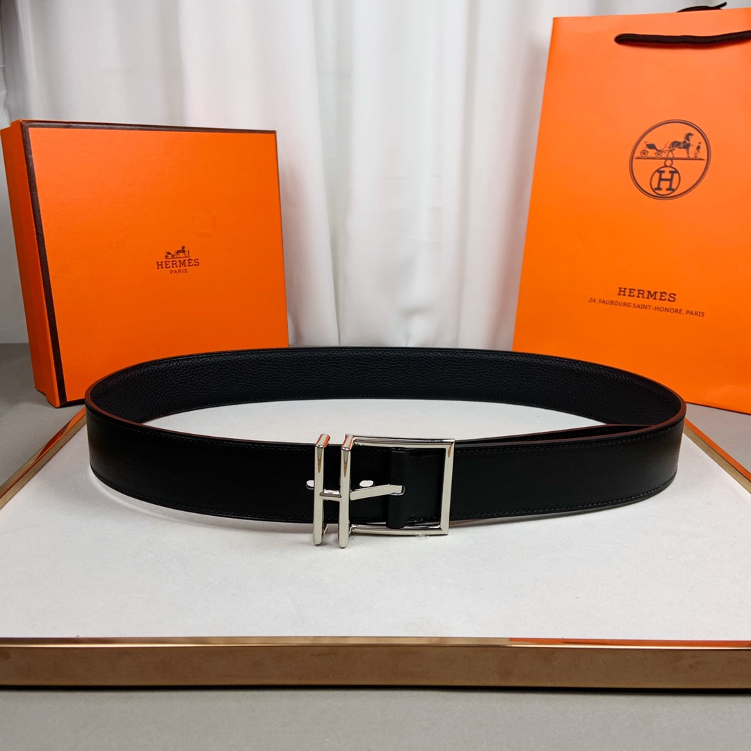 Hermes Belt in Black