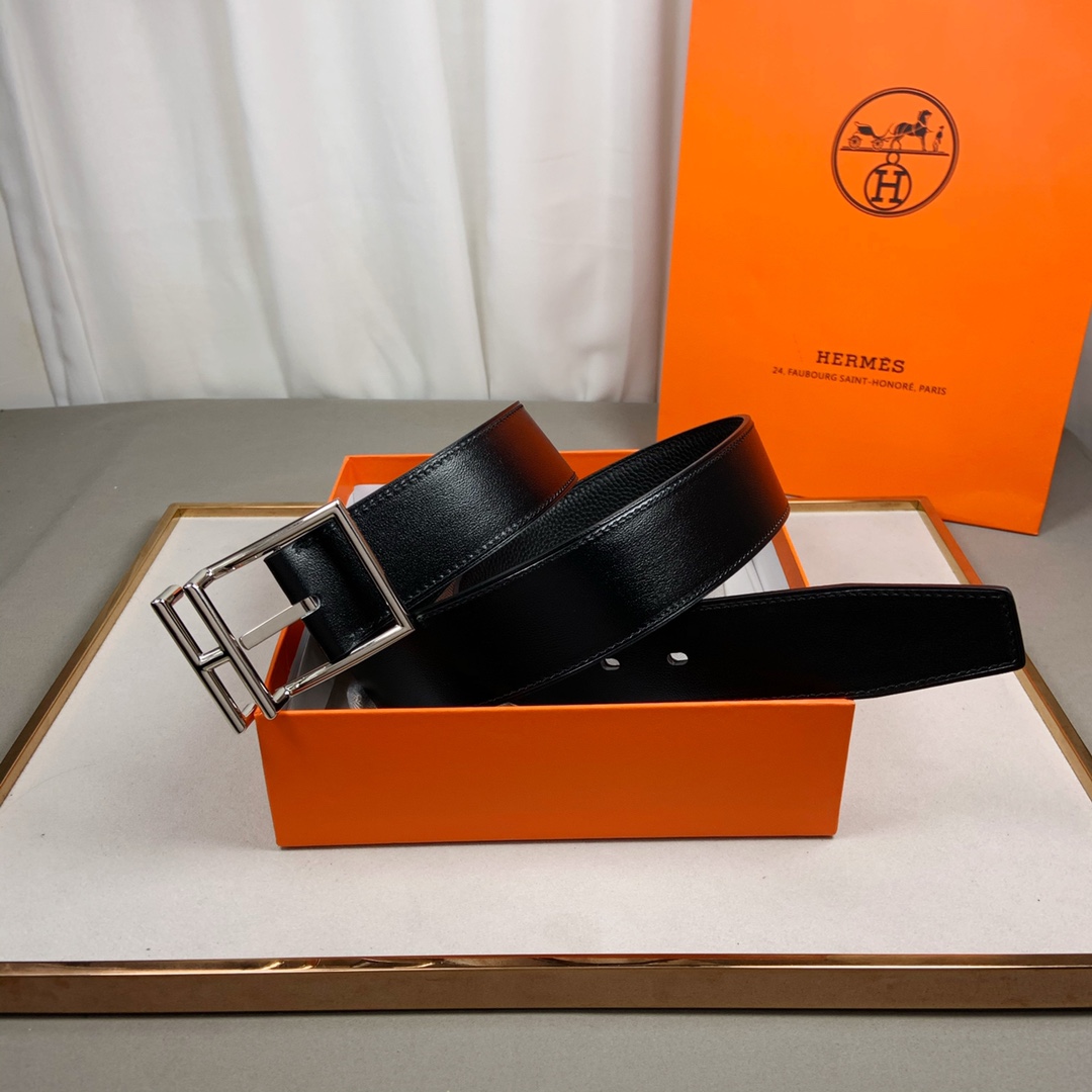 Hermes Belt in Black