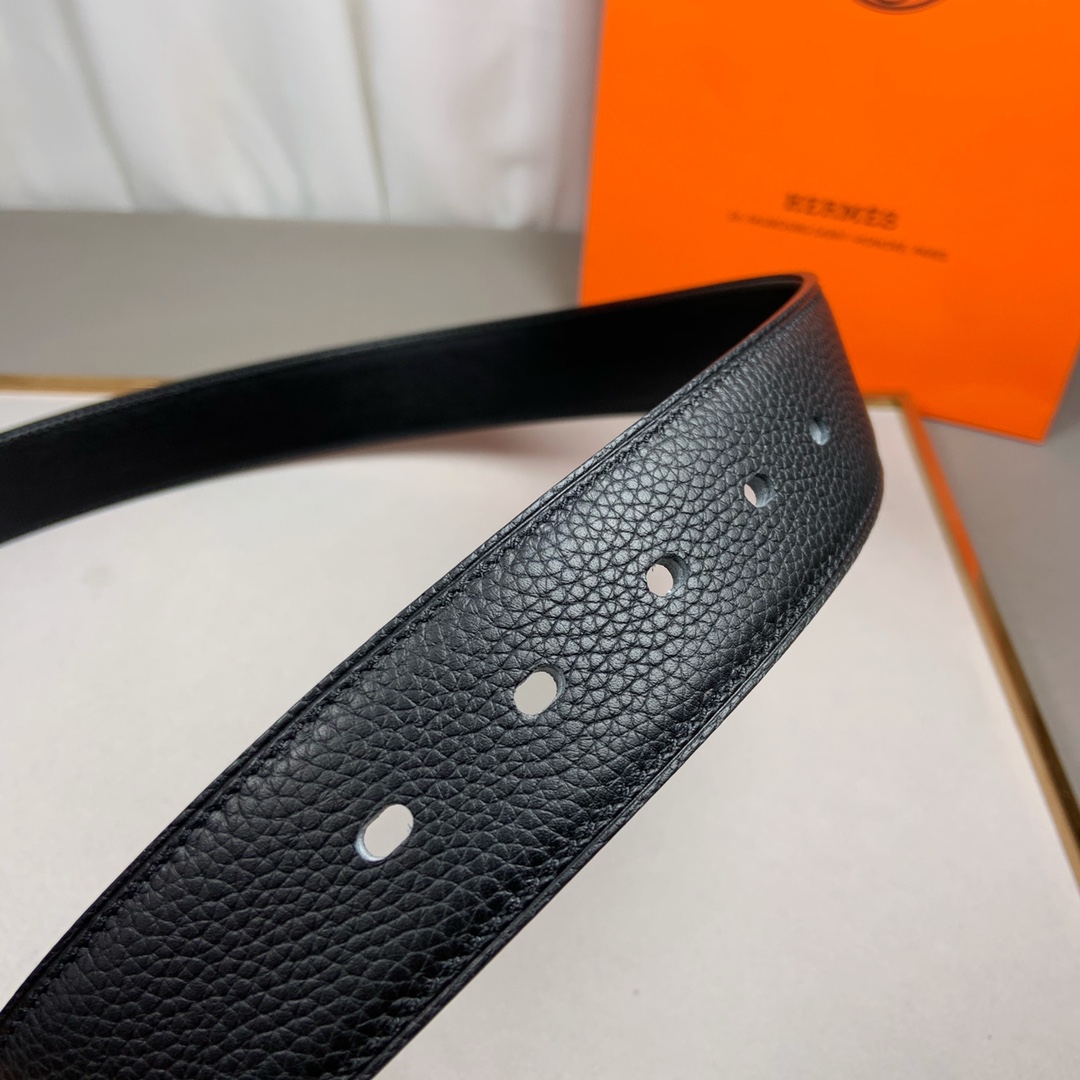 Hermes Belt in Black