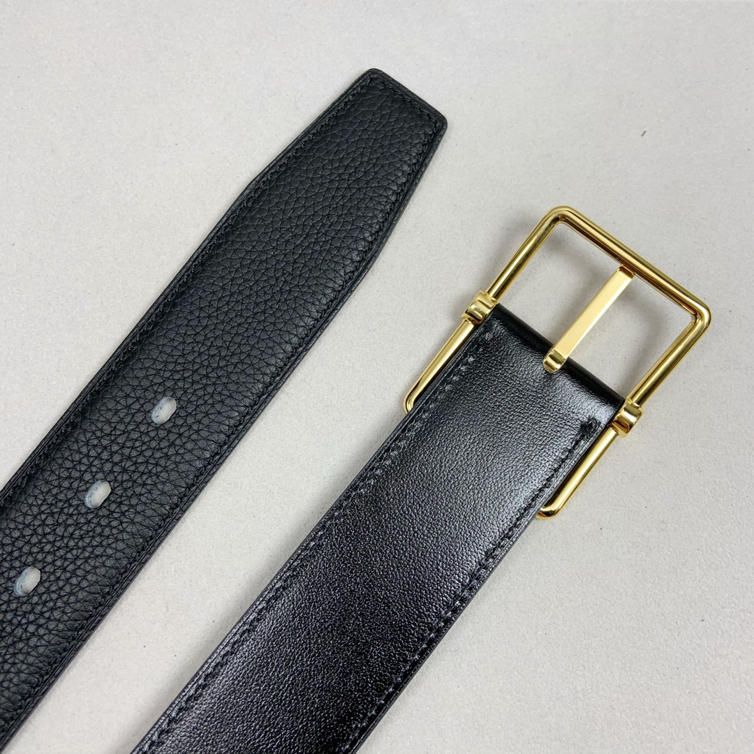 Hermes Belt in Black