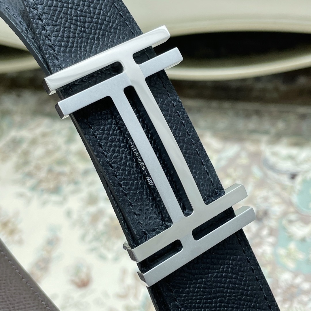 Hermes Belt in Black