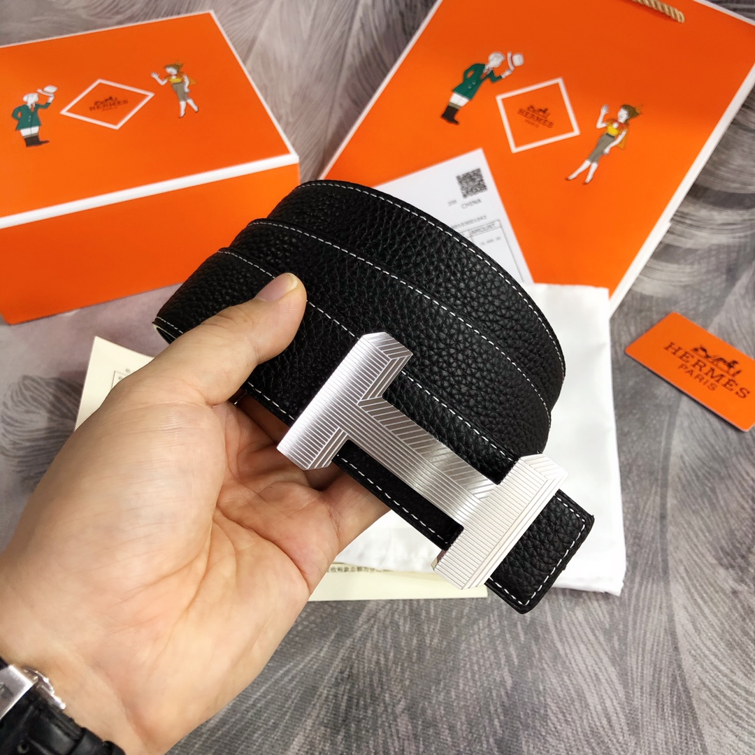 Hermes Belt in Black