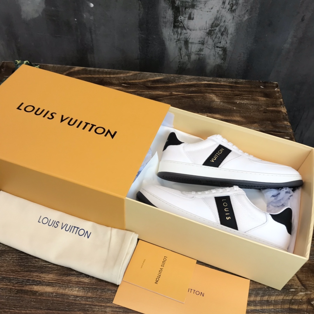 LV high quality white sneaker