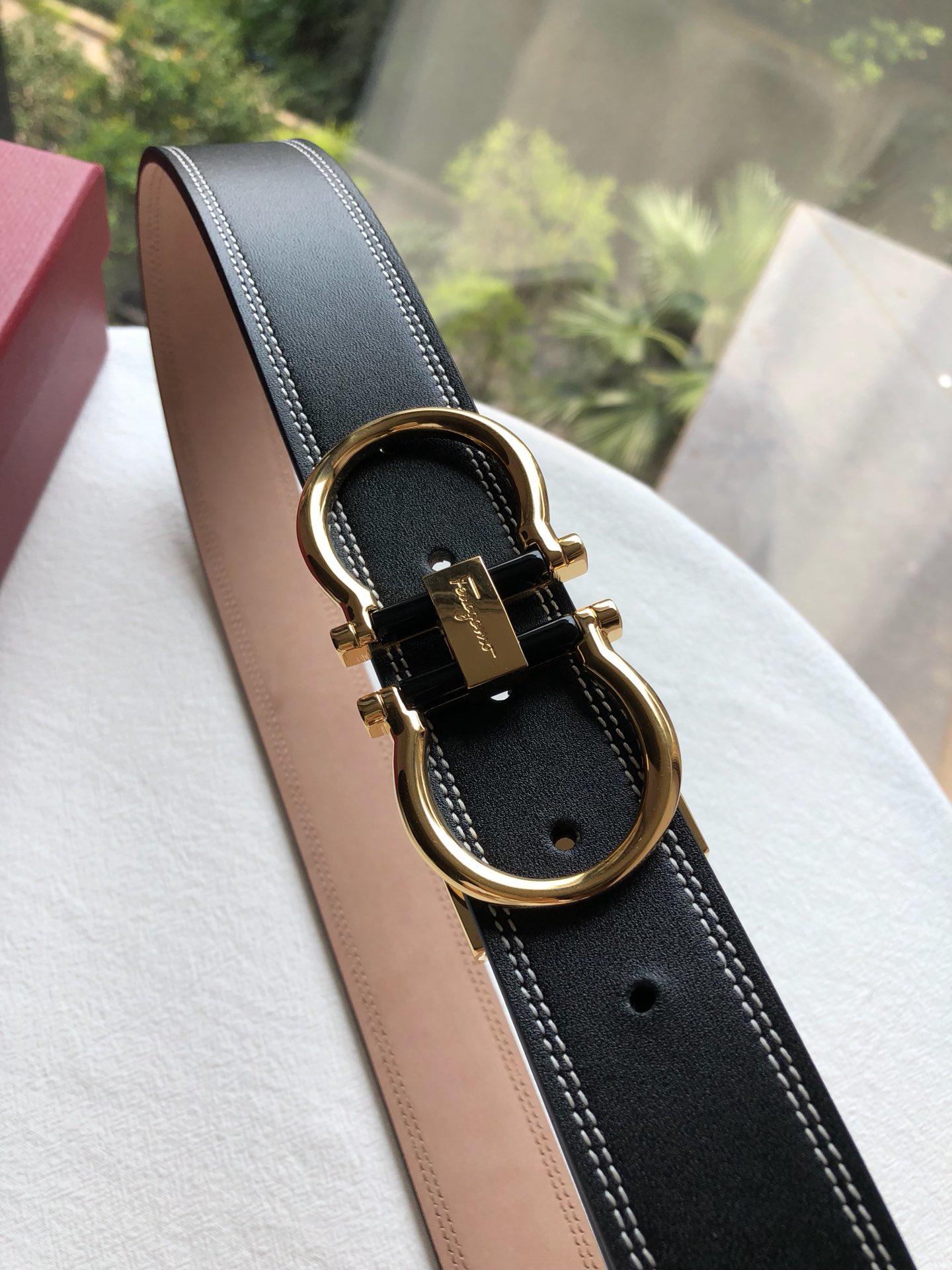 Golden Ferragamo belt ASS02114