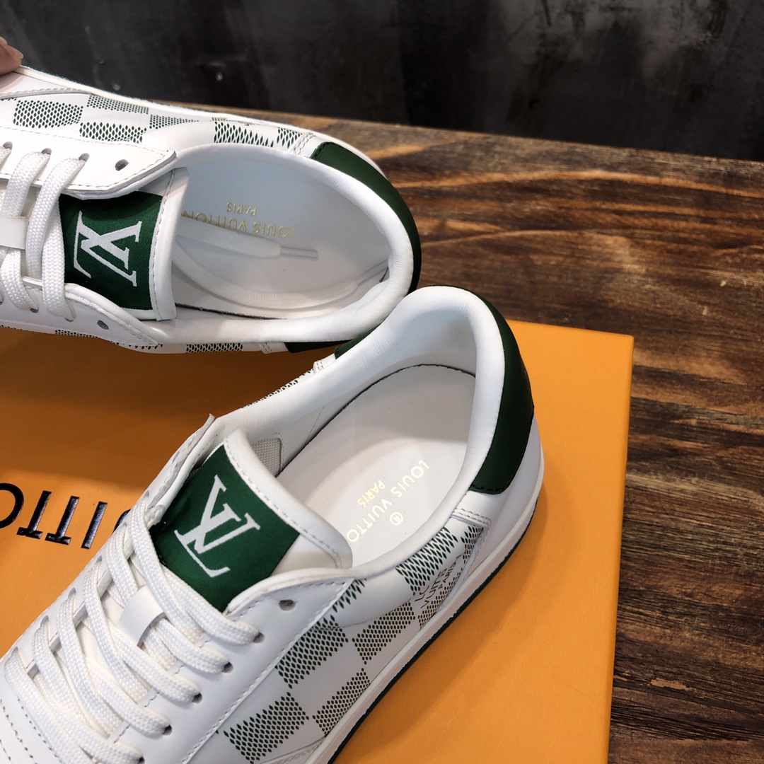 LV high quality white sneaker