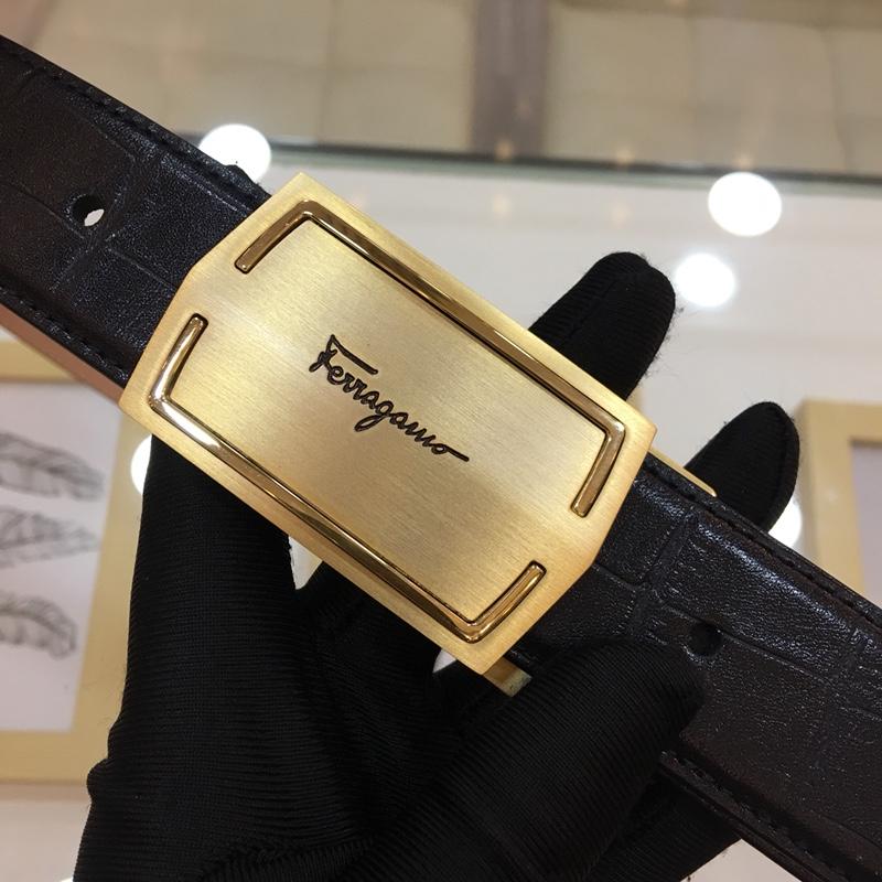 Ferragamo Rectangular Gold buckle belt ASS02267