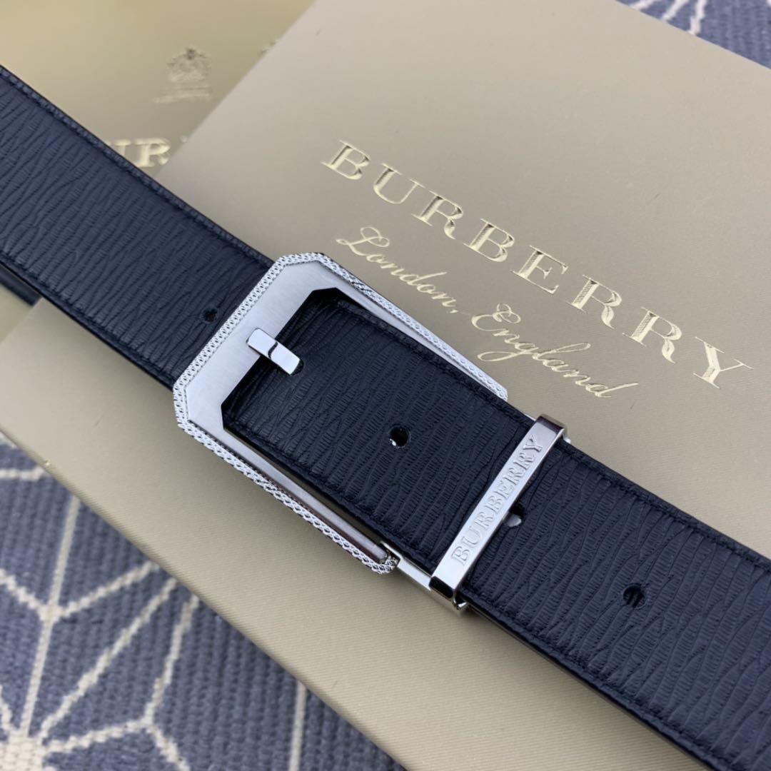 Burberry Silver buckle belt ASS02014