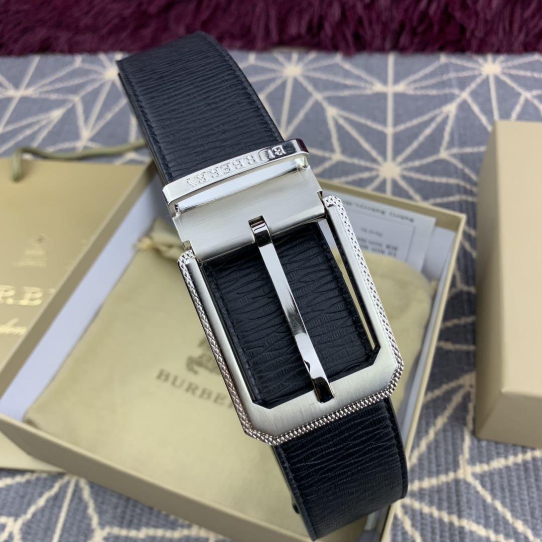 Burberry Silver buckle belt ASS02014