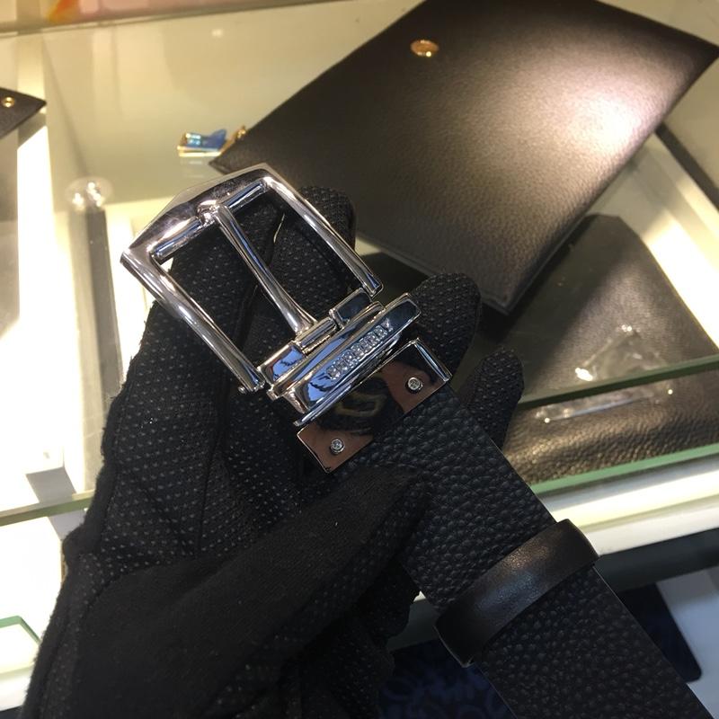 Burberry Classy Silver buckle belt ASS02023