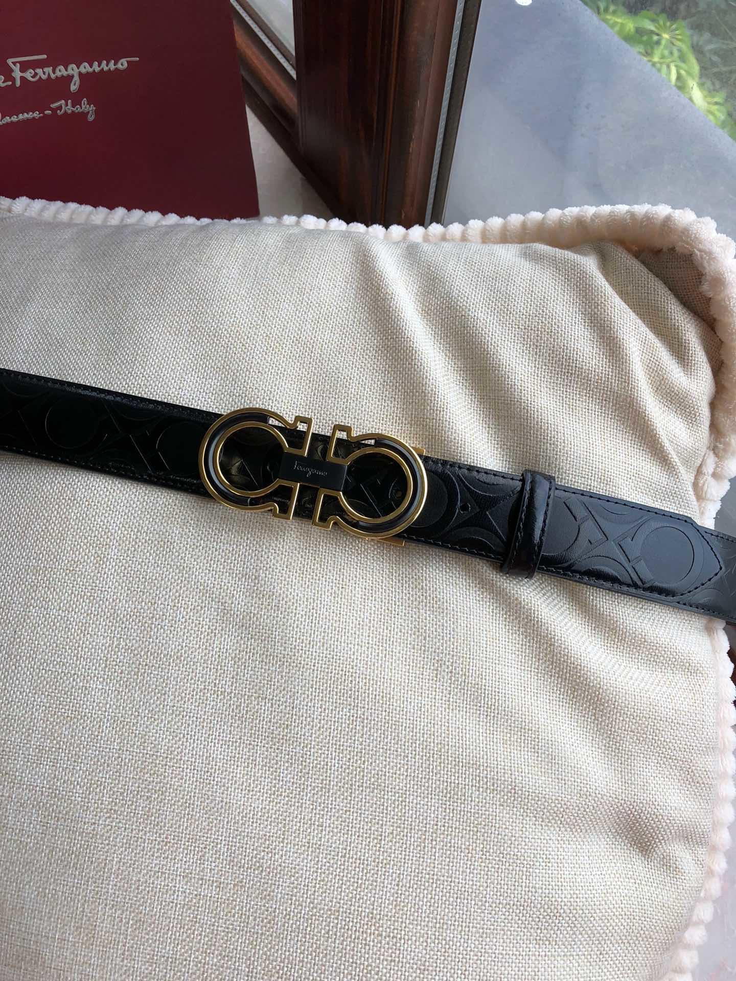 Black leather Ferragamo silver buckle belt ASS02261