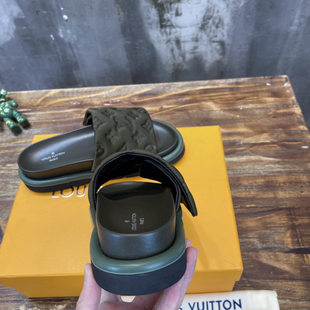 LV 2022SS TOP quality New collection Slipper