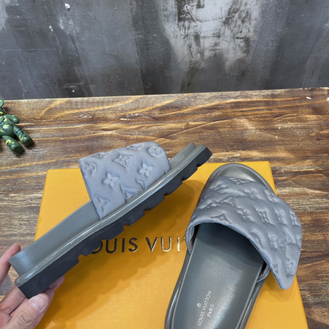 LV 2022SS TOP quality New collection Slipper