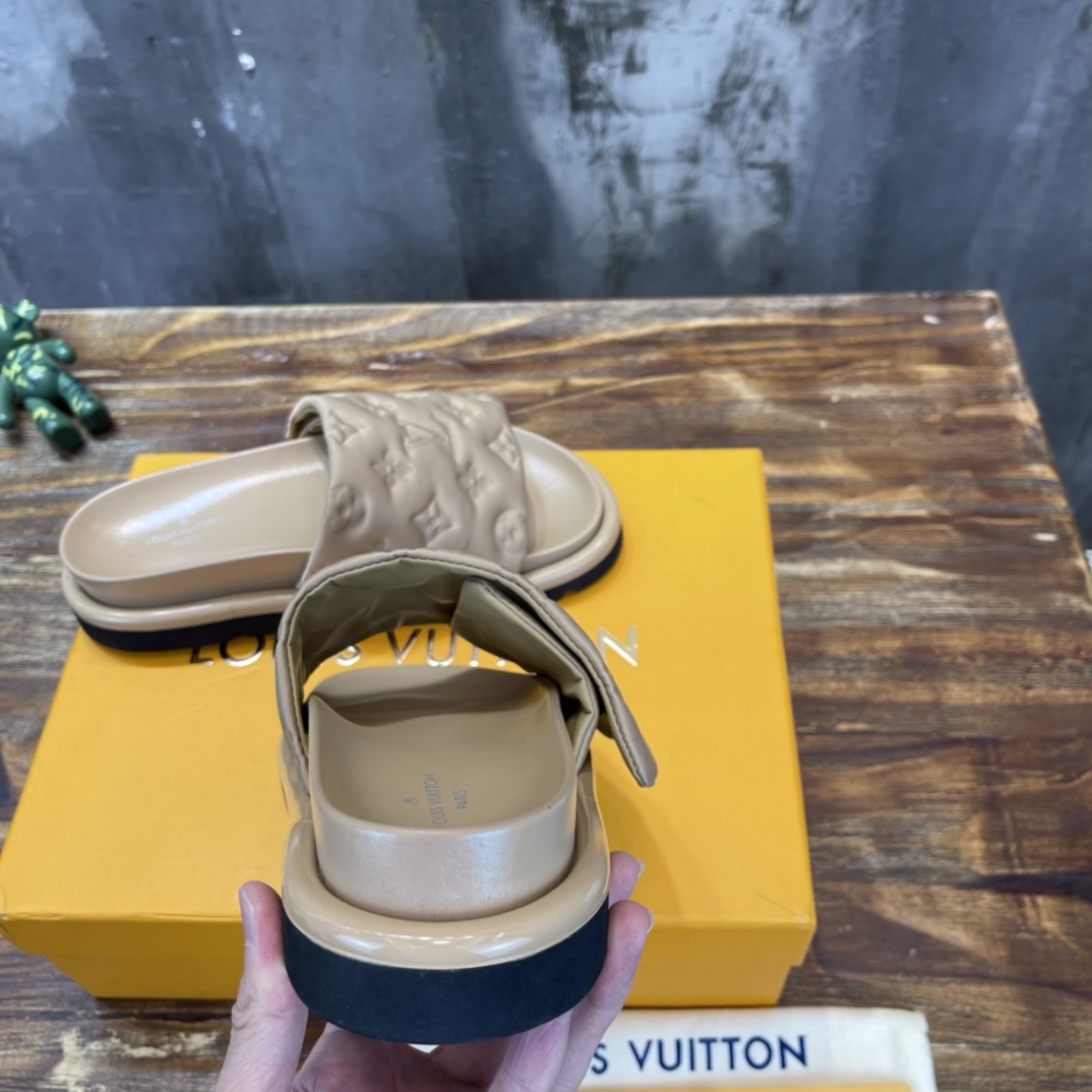 LV 2022SS TOP quality New collection Slipper