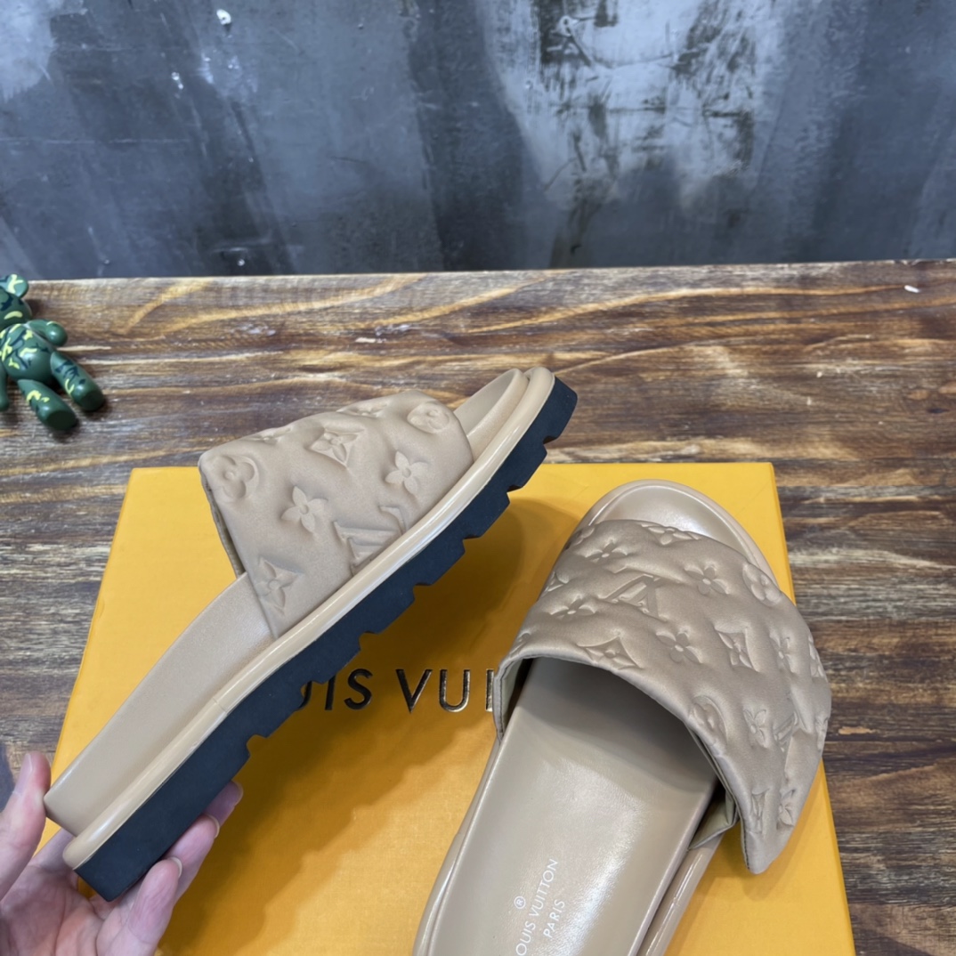 LV 2022SS TOP quality New collection Slipper