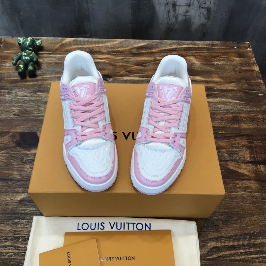 LV 2022SS New collection fashion show sneaker