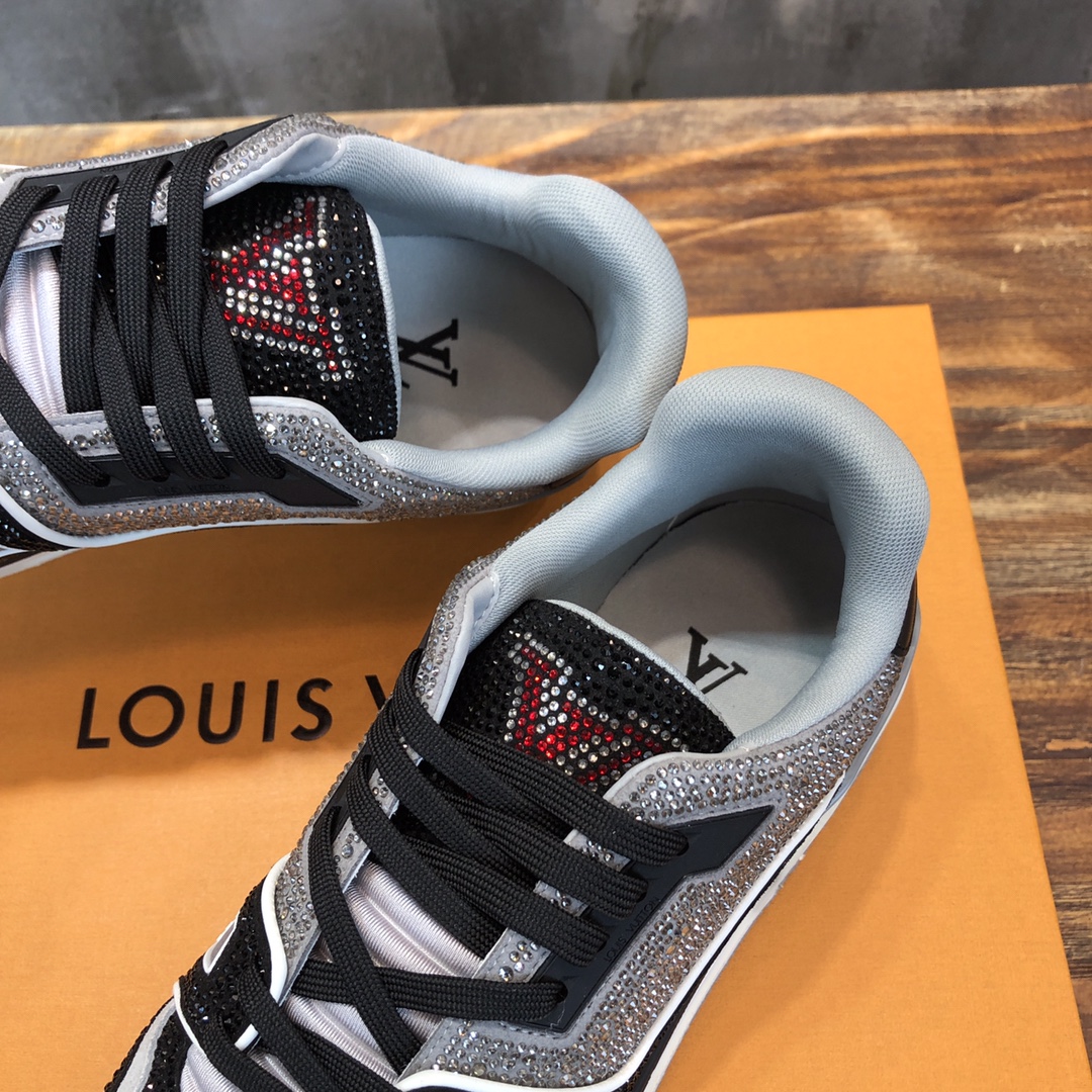 LV 2022SS New collection fashion show sneaker