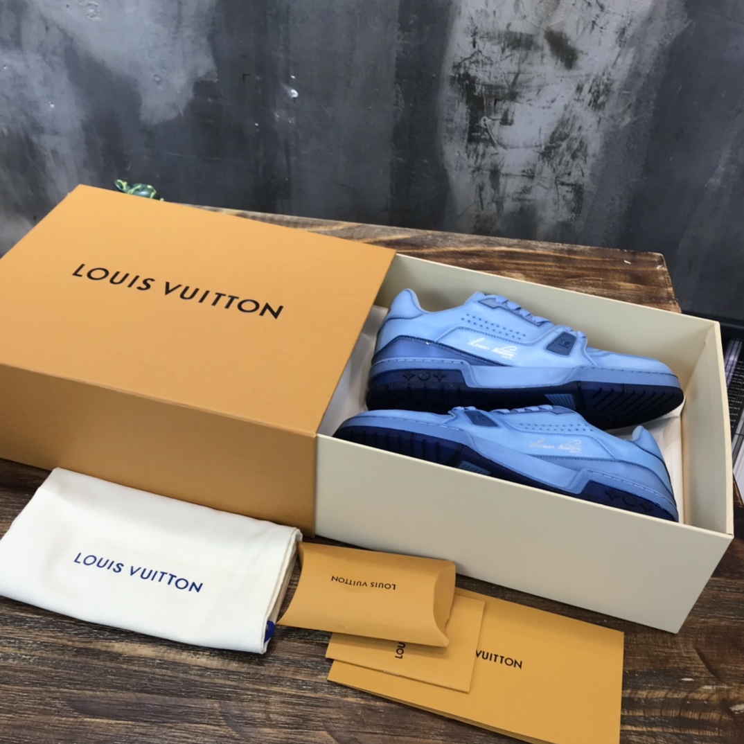 LV 2022SS New collection fashion show sneaker