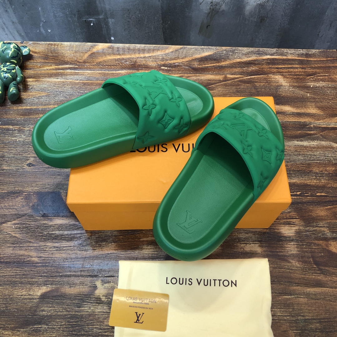 LV 2022SS hot sale couple colorful embossment slipper