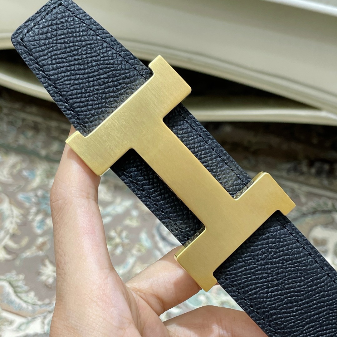 Hermes Belt in Black