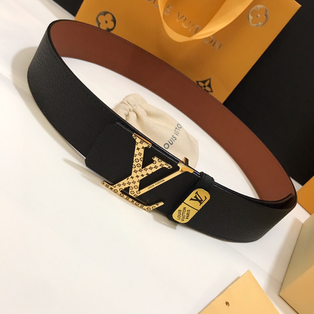 Louis Vuitton Belt in Brown